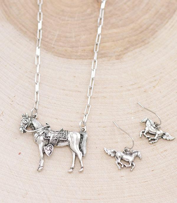 Llano Fashion Link Chain Horse Necklace & Earrings