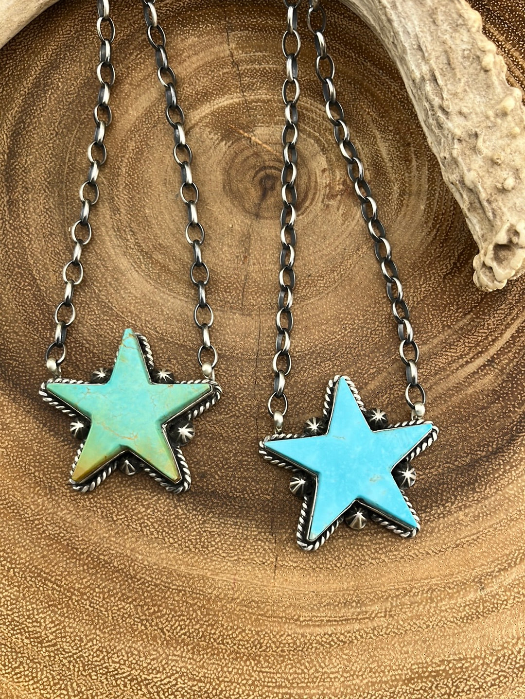 Starburst Turquoise Pendant Necklace - 20"