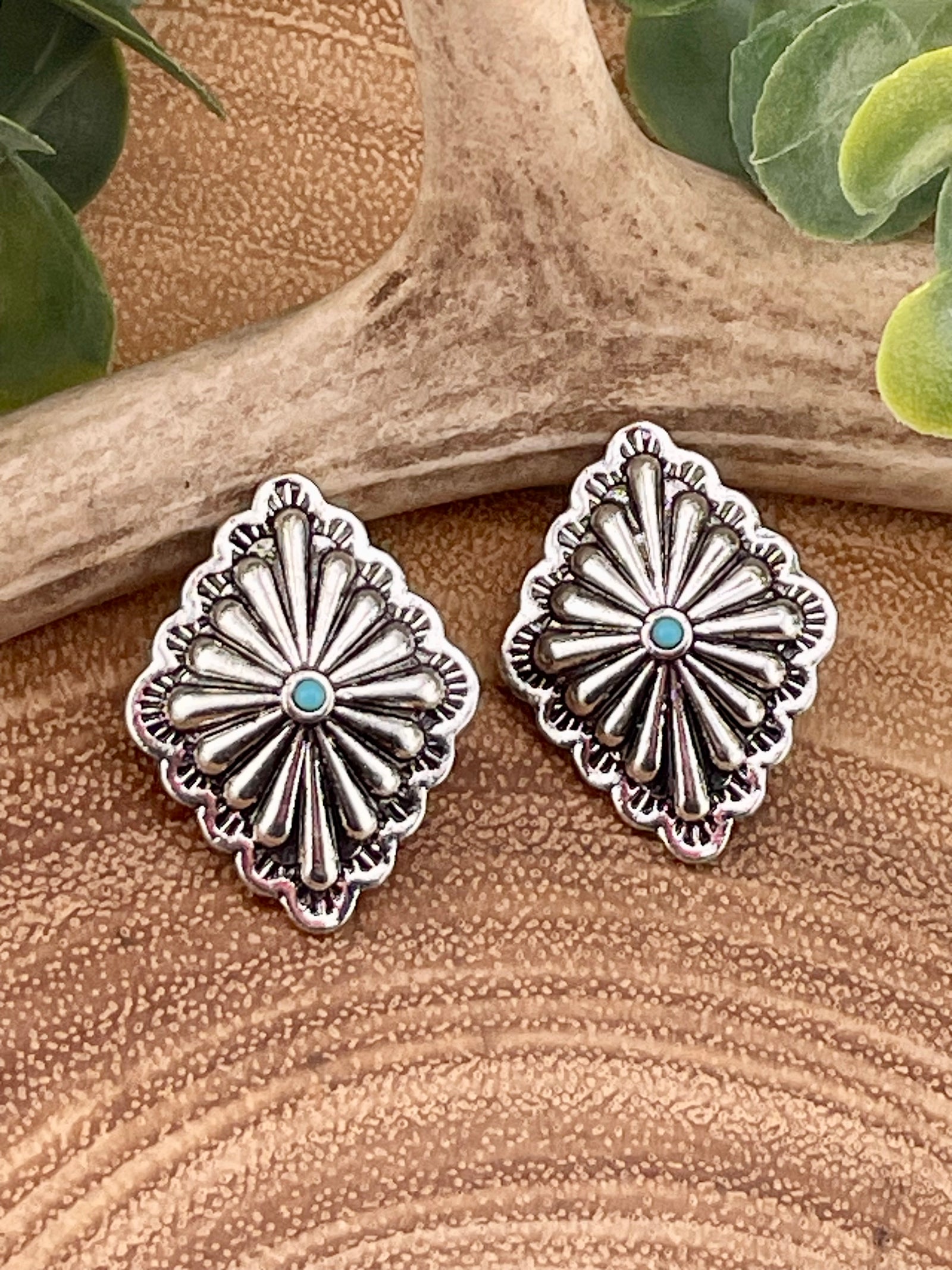 Galinda Fashion Diamond Concho Earring - Turquoise