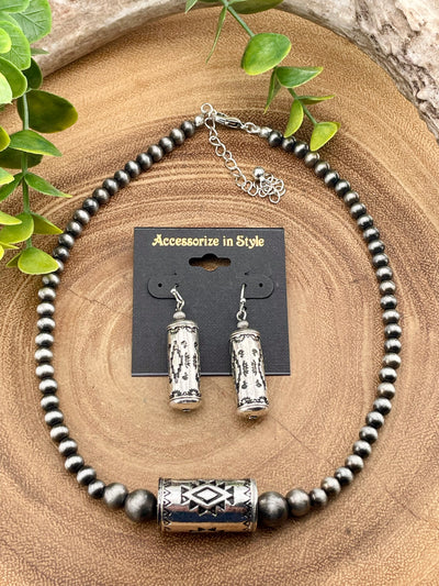 Panem Fashion Silver Pearl Necklace With Center Stamped Barrel Bead - 18"