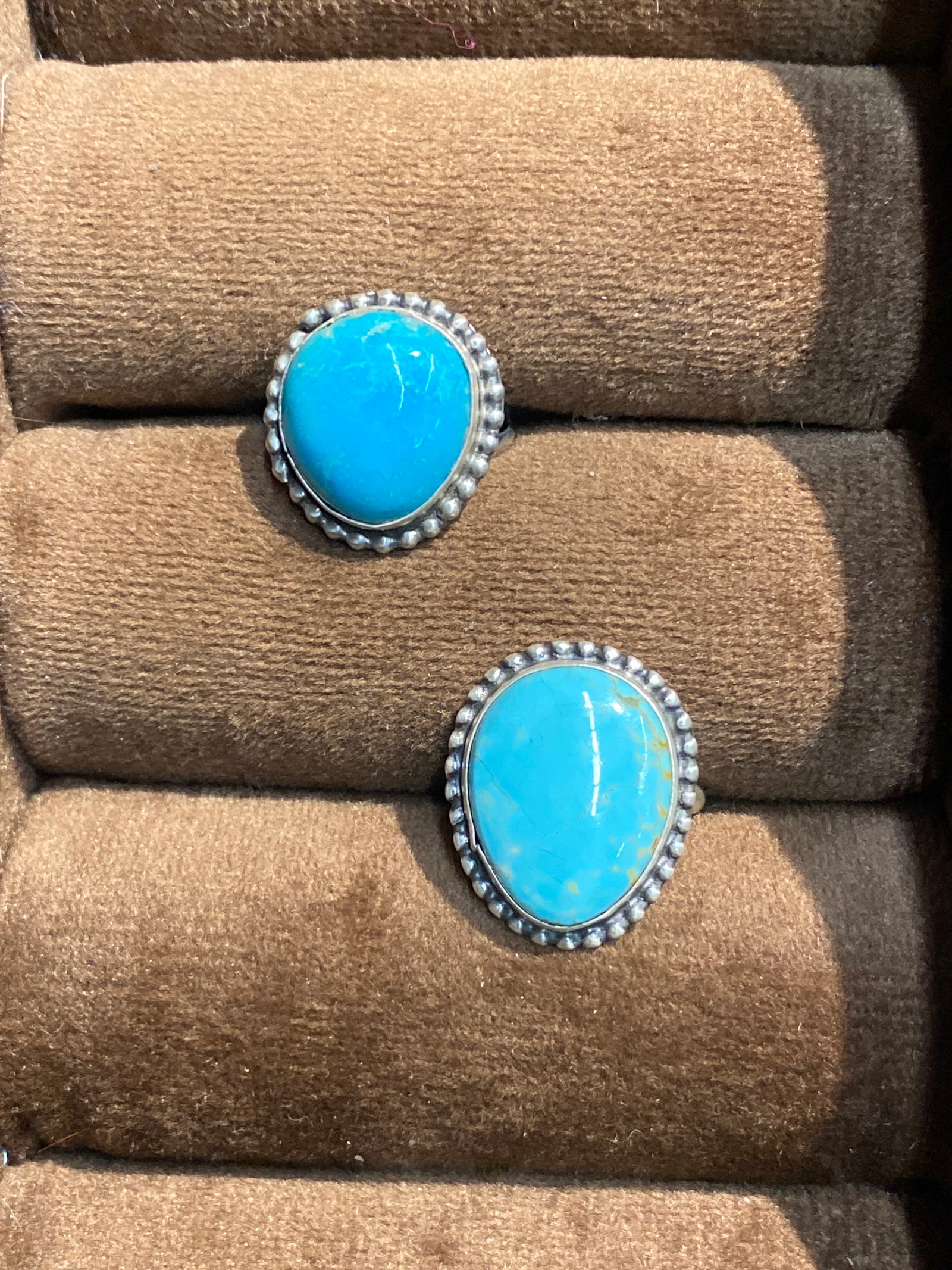 Blade Sterling Dot Framed Turquoise Ring