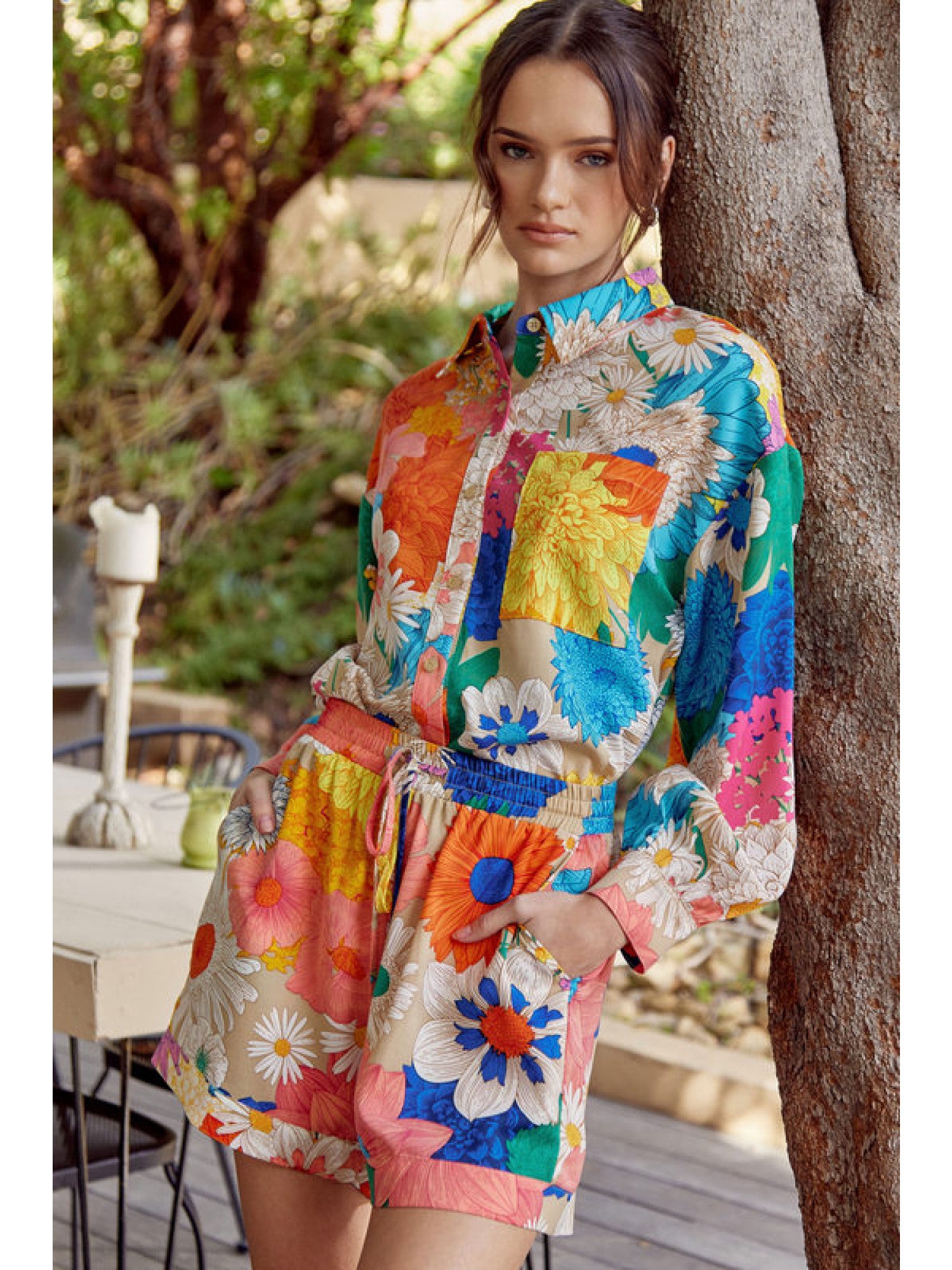 Miami Floral Shorts - Taupe