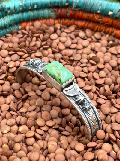 Folio Single Stone Stamped Burst Cuff