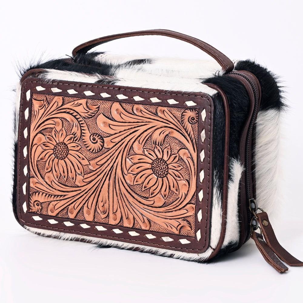 Cowhide Tooled Essential Jewelry Traveler