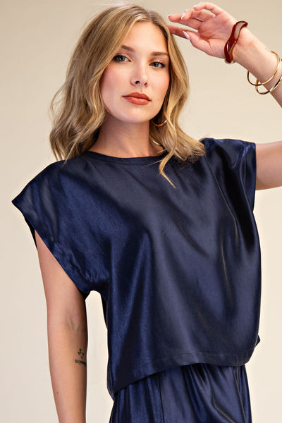 Gwen Neck Band Short Sleeve Top