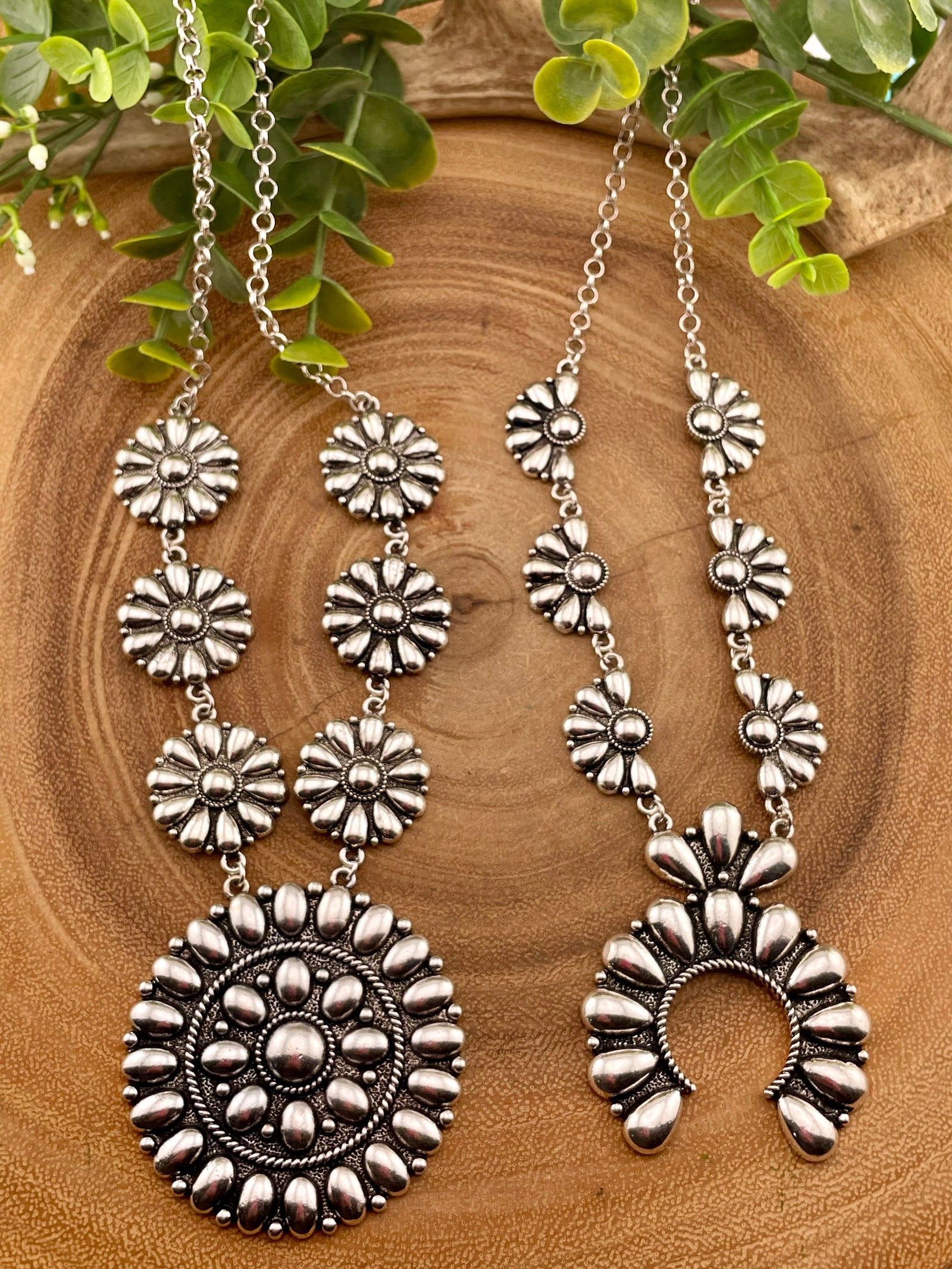 Blaine Fashion Silver Blossom Necklace - 26"