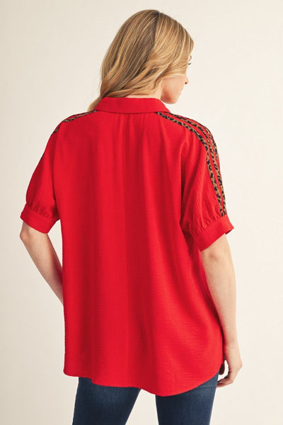 Lucinda Short Sleeve V Neck Top With Leopard Shoulder Detail