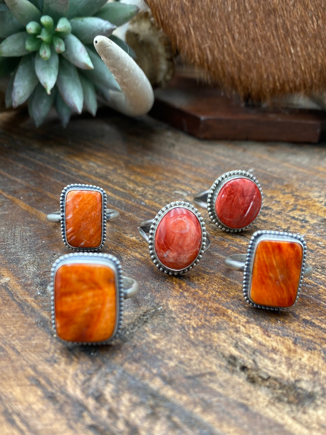 Aledo Sterling Spiny Oyster Ring -Orange