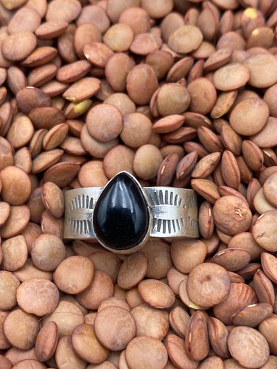 Commodus Lash Stamped Band Single Stone Sterling Ring