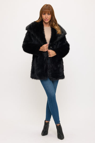 Luxe Cloud Oversized Faux Fur Coat