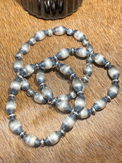 Zita Sterling Navajo Silver Melon Pearl Stretch Bracelet