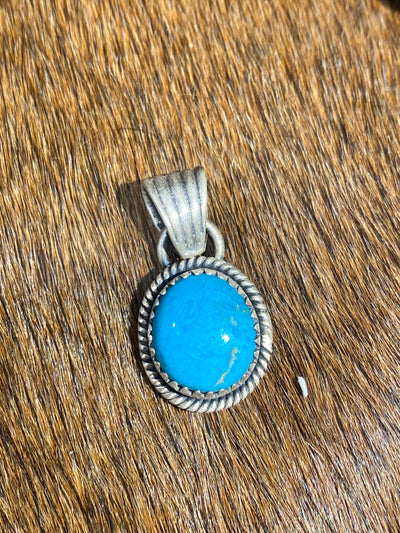 Kenner Roped Sterling Saw Edge Single Stone Turquoise Pendant