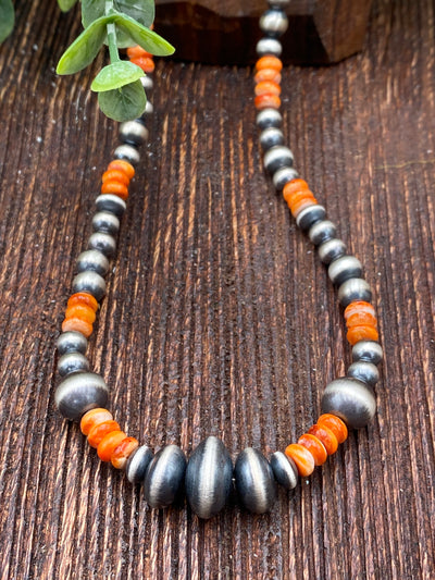 Liza Stone Bead Sterling Navajo Pearl & Center Saucers Necklace - 18"