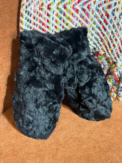Minky Swirls Fur Mittens