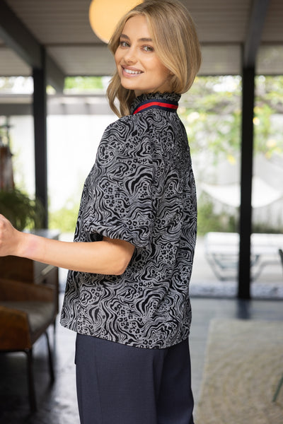 Stripe Trim Detailed V-Neck Animal Printed Top