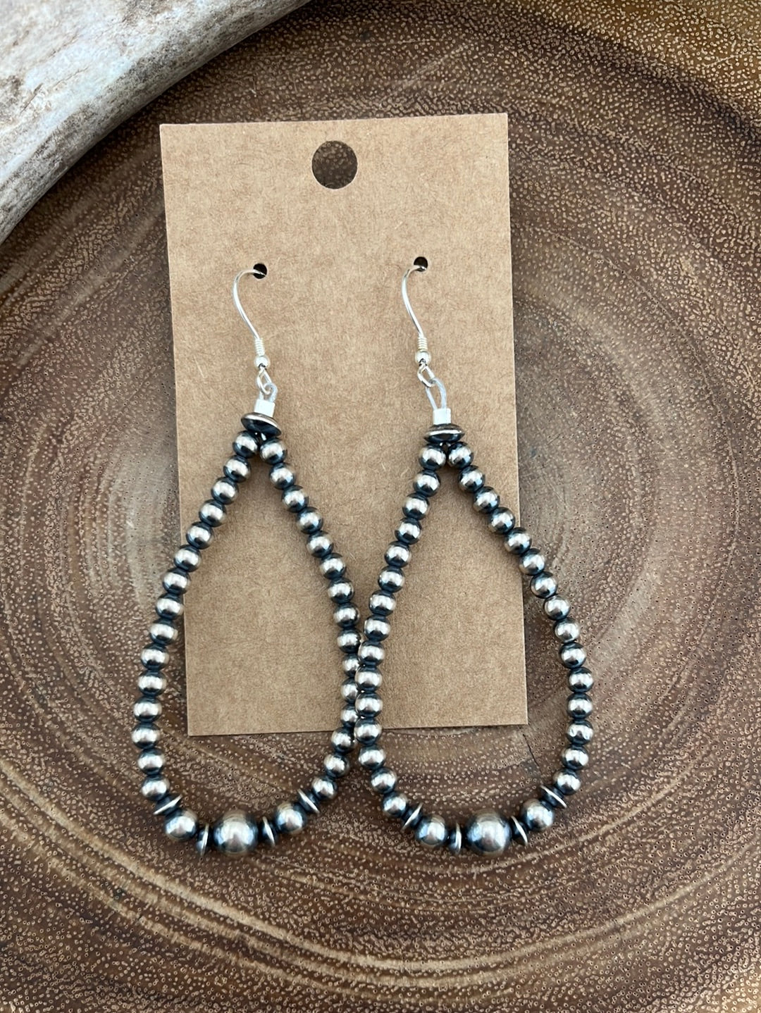 4mm Navajo Pearls Earrings With Varied Beads