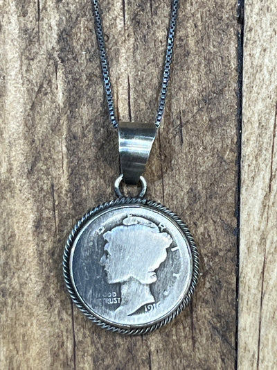 Westminster Sterling Chain With Coin Pendant - 18"