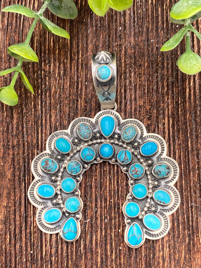 Wynn Naja Turquoise Cluster Pendant