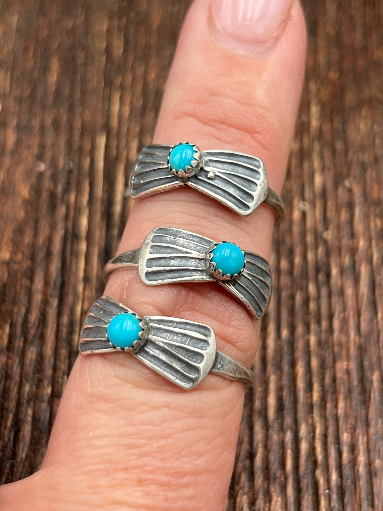 Cider Oxidized Bow Tie Sterling Ring - Turquoise