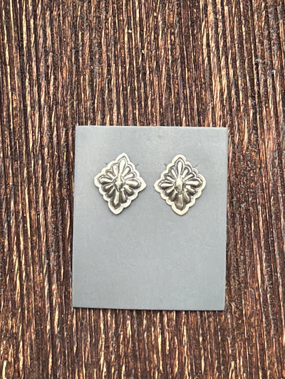 Tara Diamond Scalloped Earrings - 16mm