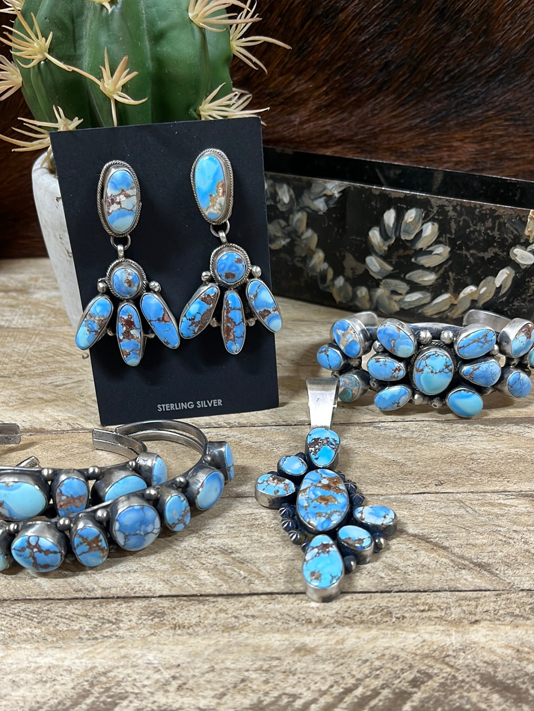 Golden Hills Cluster Stone Jewelry