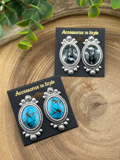 Oval Cluster Post Earrings JE3912