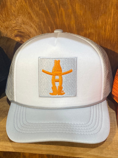 Howdy H Trucker Caps