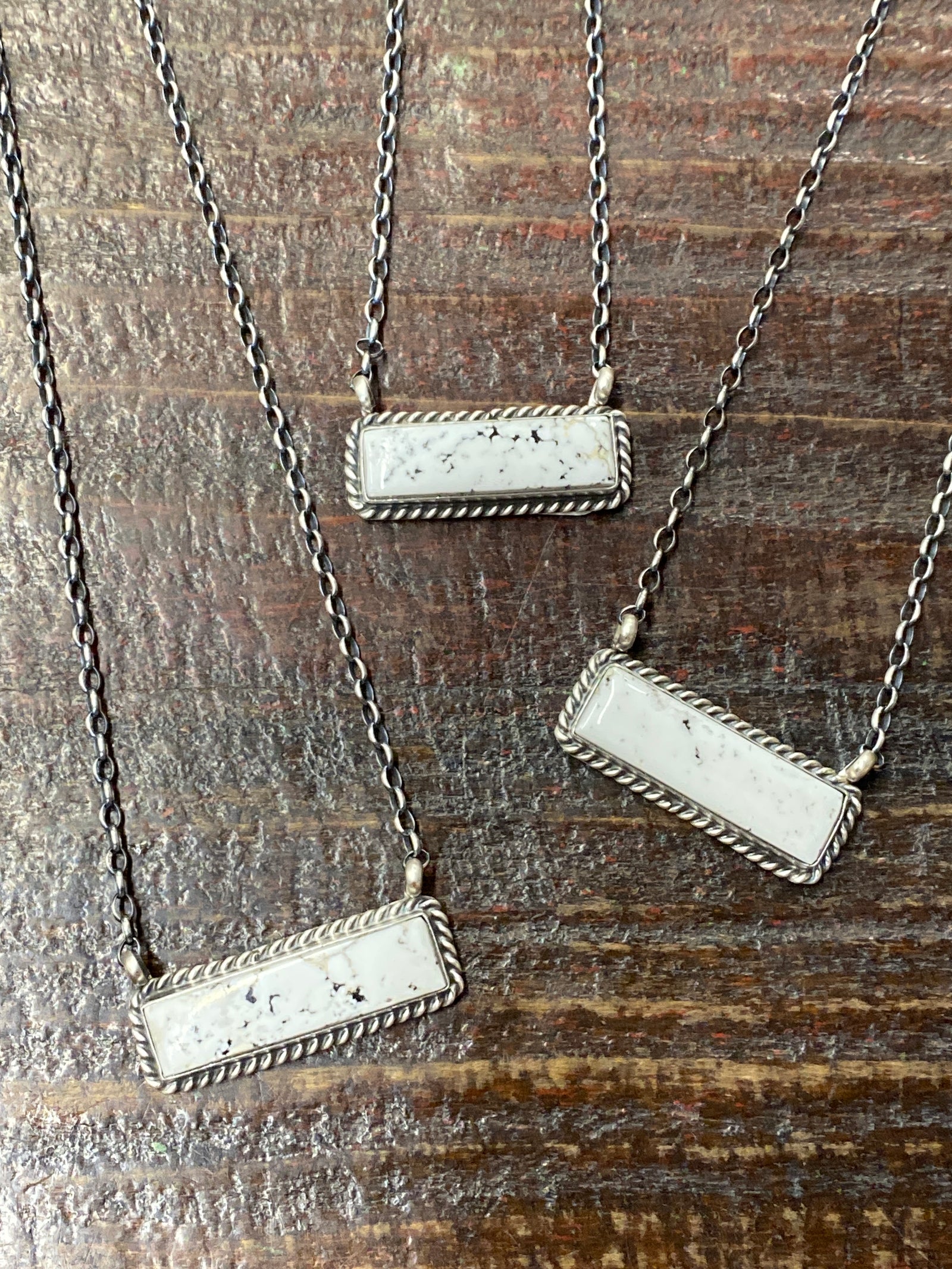 Scandes Sterling Roped White Buffalo Bar Link Chain Necklace