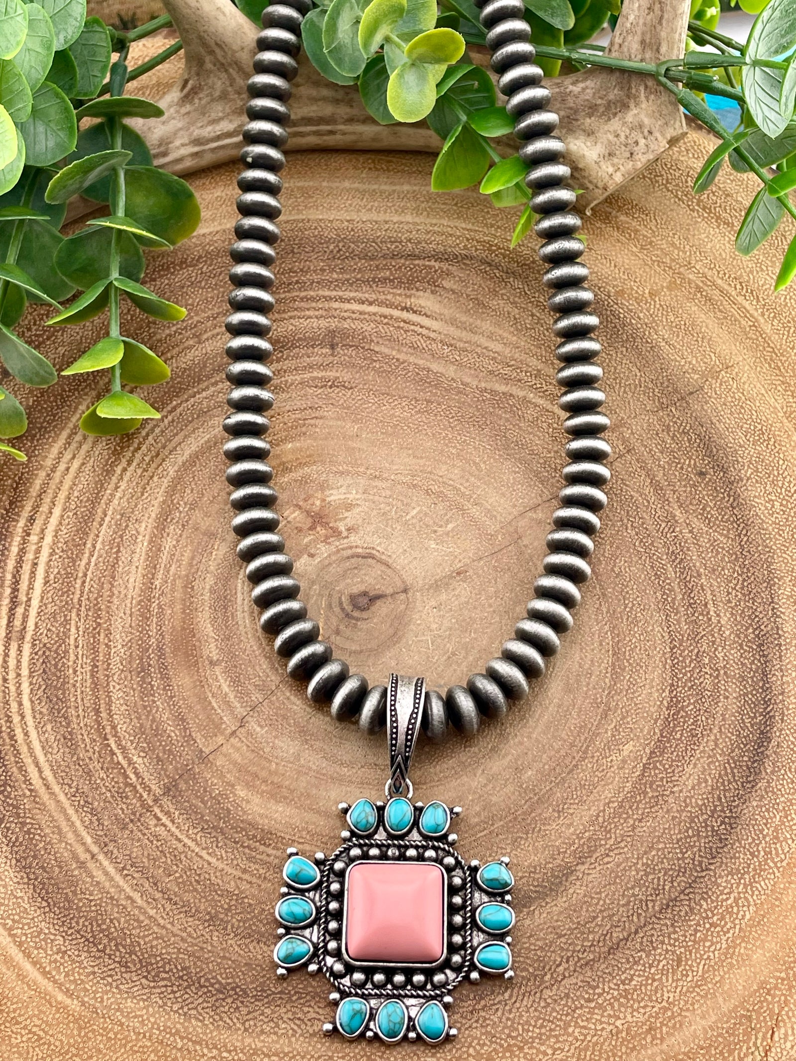 Jocelyn 10mm Saucer Necklace With Turquoise & Pink Pendant - 24"