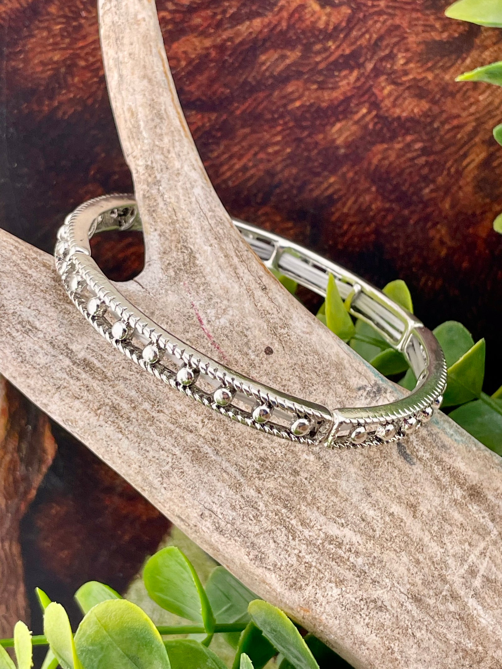 Alota Open Silver Bead Slim Stretch Bracelet