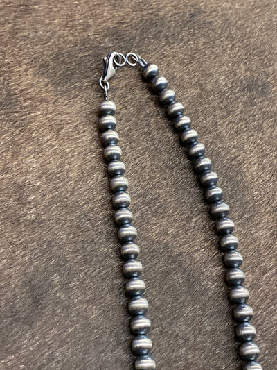 Nelson 6mm Navajo Necklace With Large Turquoise Flute Blossom Pendant - 24"