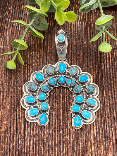 Wynn Naja Turquoise Cluster Pendant