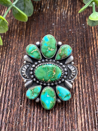 Leah Sonoran Gold Oval Teardrop Cluster Ring - Adjustable