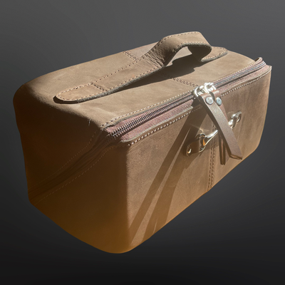 Equestrian Toiletry Bag Distressed Oily Leather Snaffle Bit: Distressed Leather