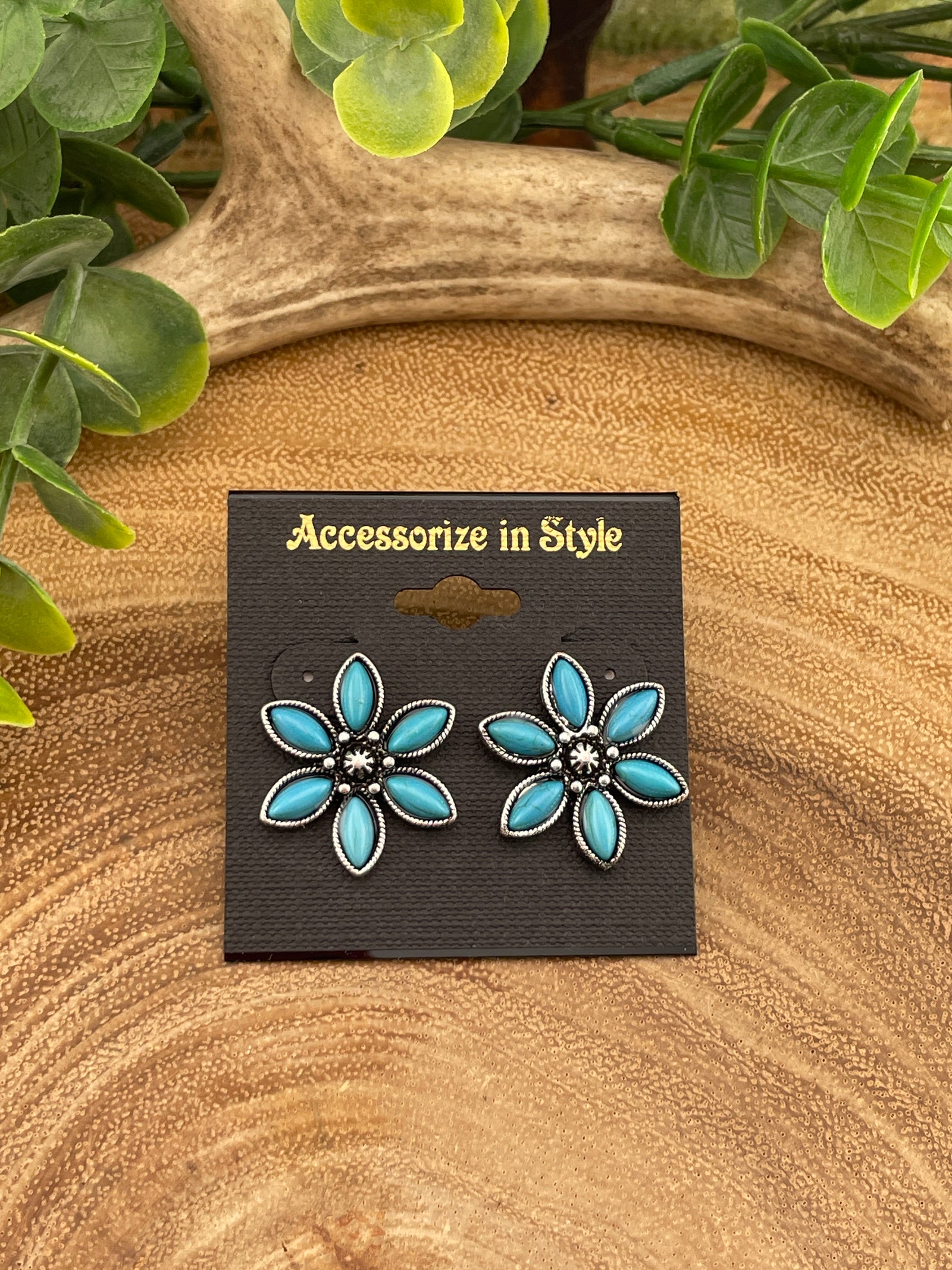 Lauderdale Turquoise Flower Earrings - 1"