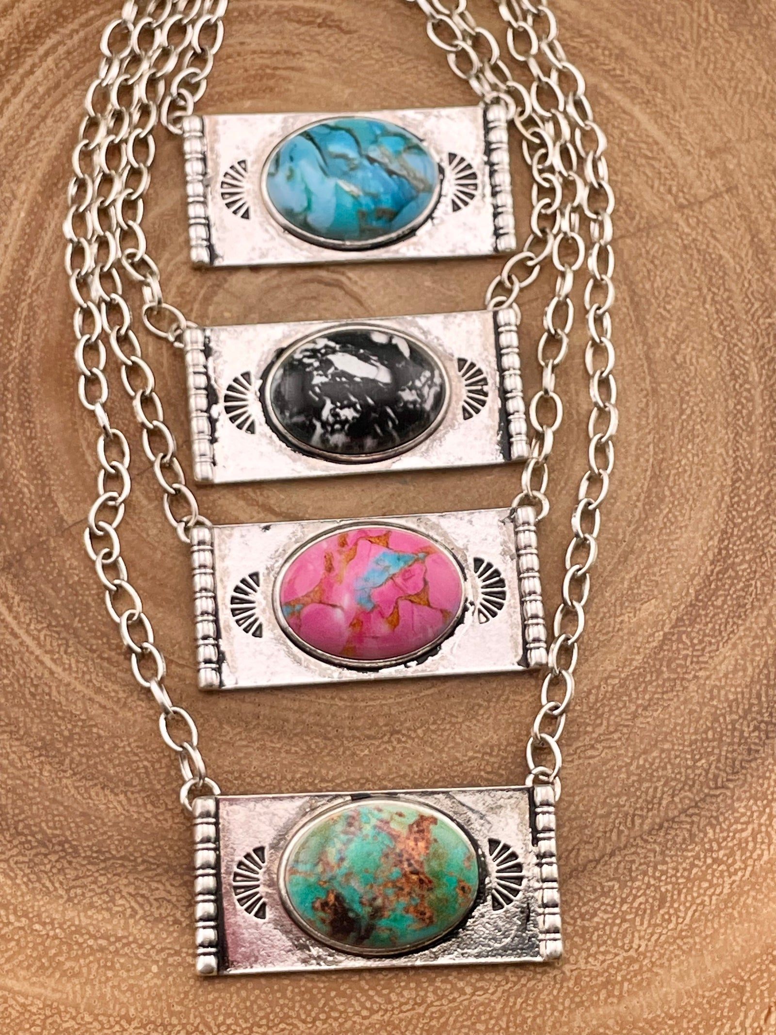 Clipster Fashion Necklace With Silver Bar Oval Stone Pendant
