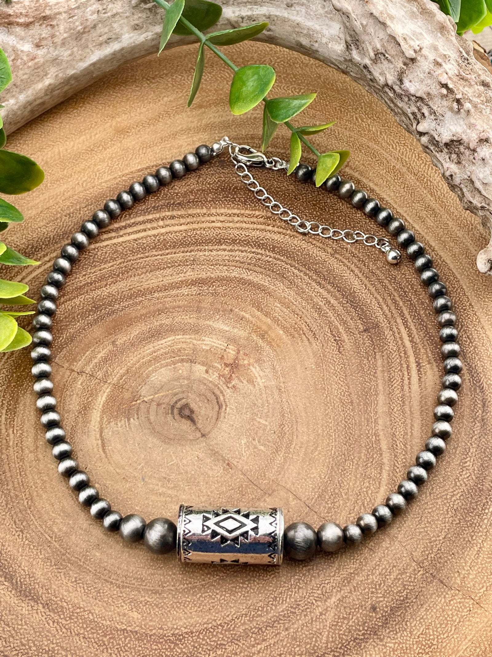 Panem Fashion Silver Pearl Necklace With Center Stamped Barrel Bead - 18"