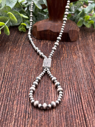 Katie Varied Navajo Loop Necklace With Flower Stamped Rectangle Bead - 16"
