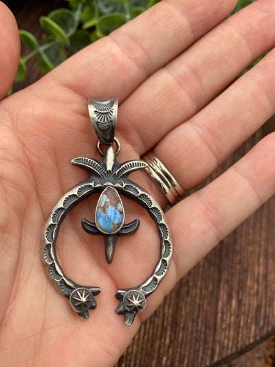 Luna Sterling Stamped Naja With Turquoise Teardrop Center