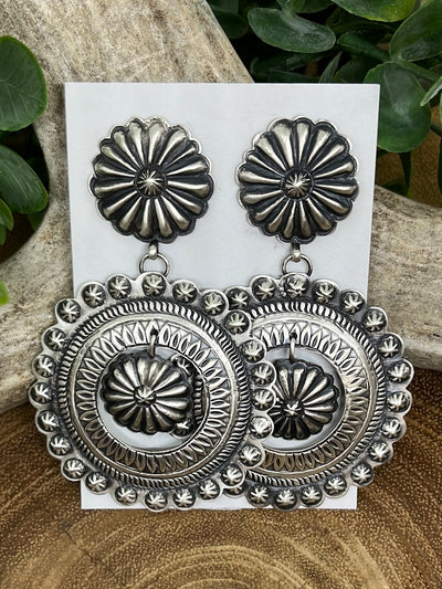 Sienna Triple Round Burst Stamped Concho Post Earrings Center Dangle