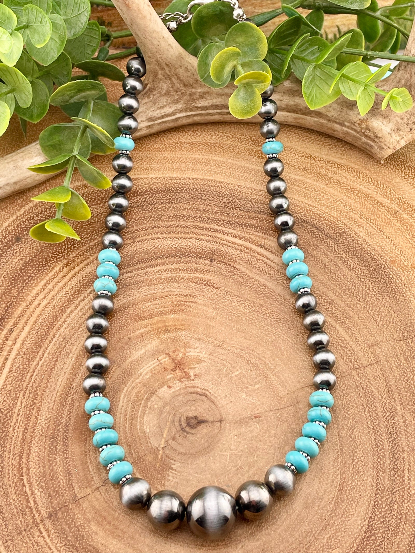 Claiborne Fashion Turquoise & Silver Bead Necklace - 16"