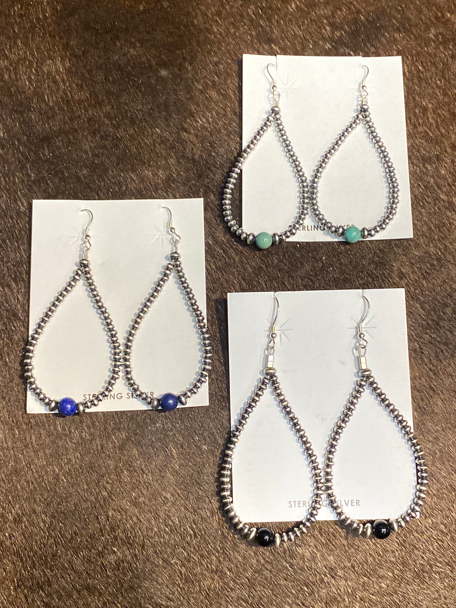 Curry Sterling 2mm Navajo Teardrop Earrings With Center Stone Bead - 3"