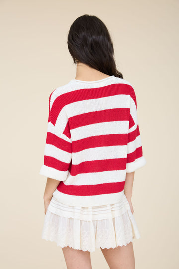 WIDE STRIPE RAW SPLIT NECK SHORT SLEEVE SWEATER
