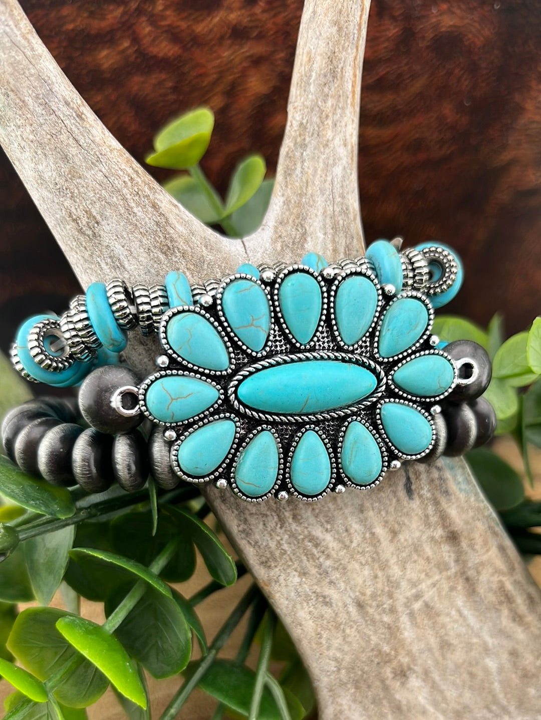 Fashion 3 Strand Silver & Turquoise Bead Bracelet Set With Cluster Concho