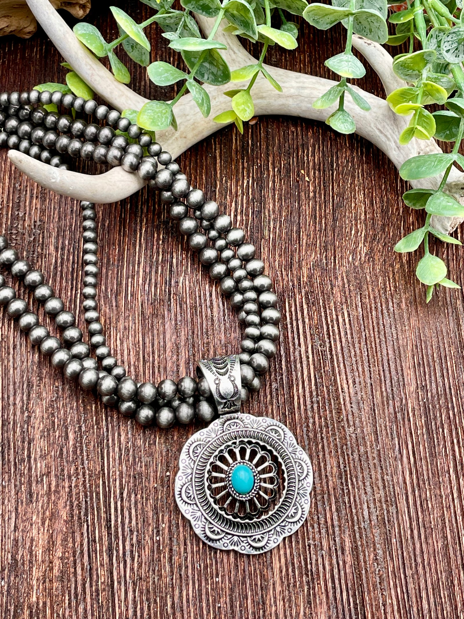 Leland Fashion 3 Strand Navajo Necklace With Round Floating Concho Pendant - 18"