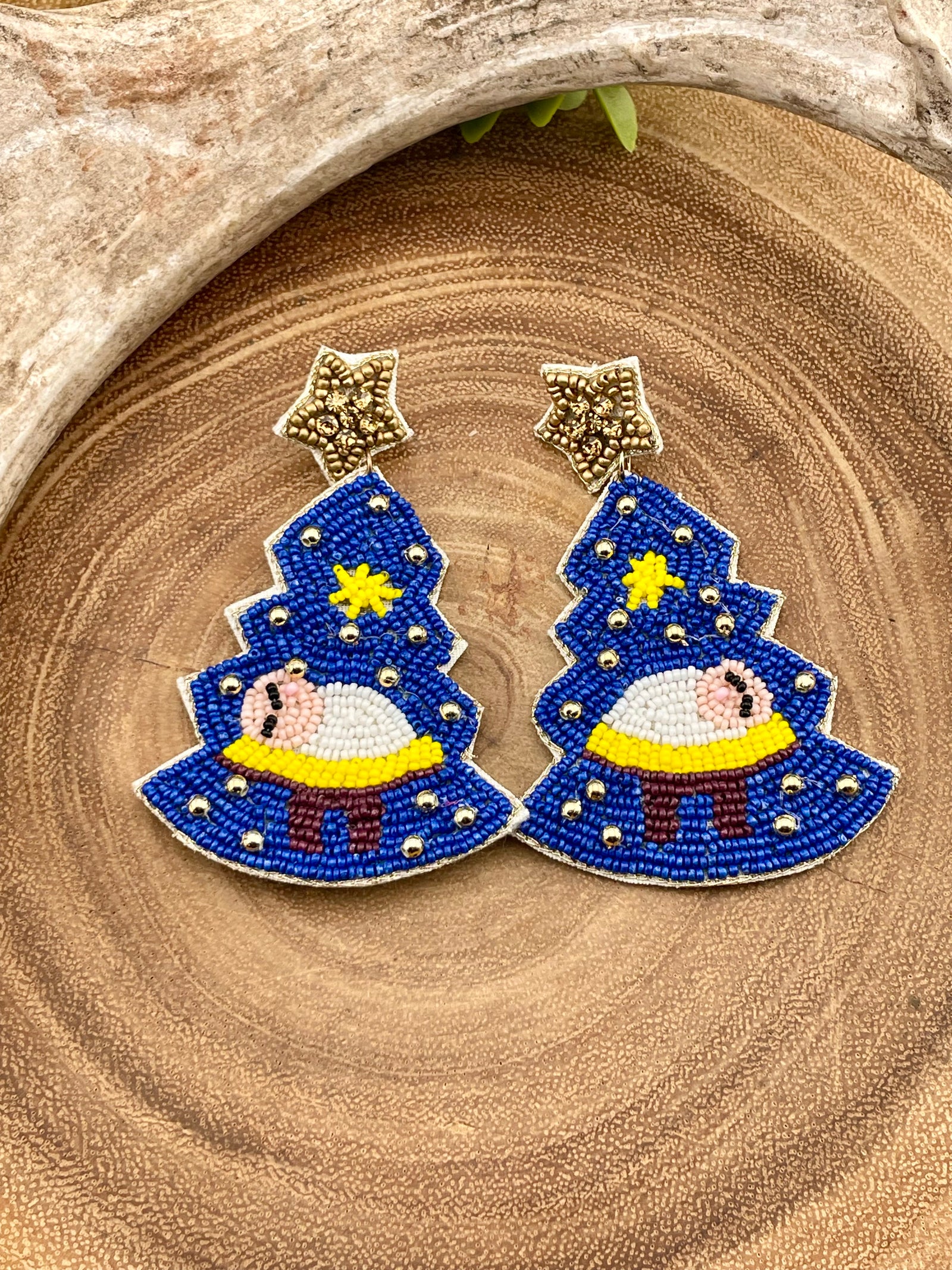 Gold Star Nativity Tree Beaded Earrings