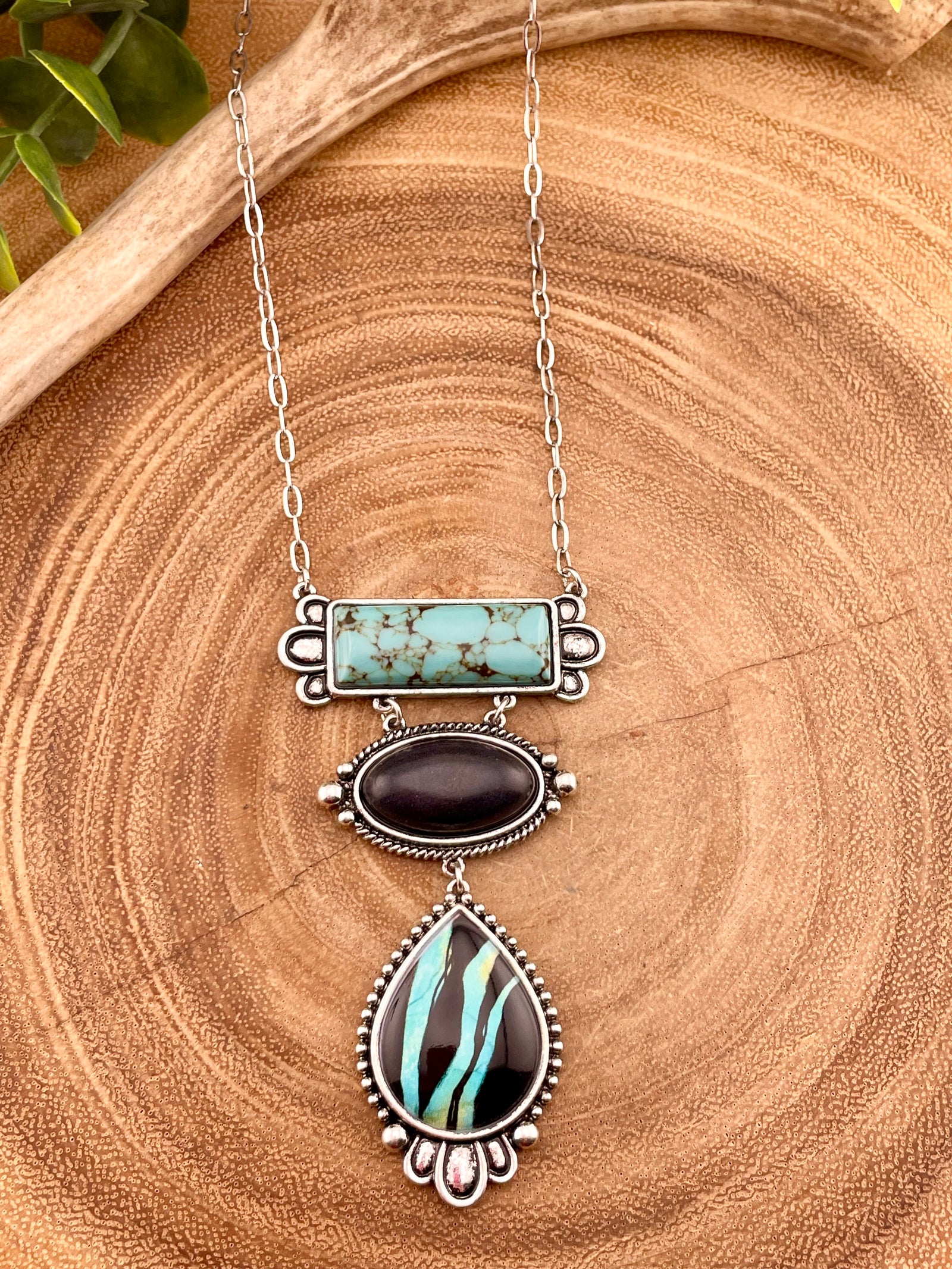 Cannon Turquoise & Black Triple Stone Fashion Necklace - 16"