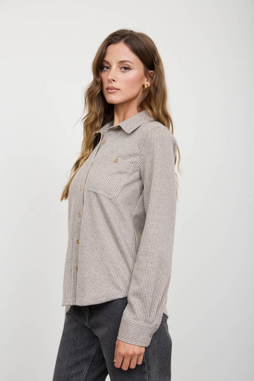 STRIPE COLLARED LONG SLEEVE BUTTON DOWN SHIRT