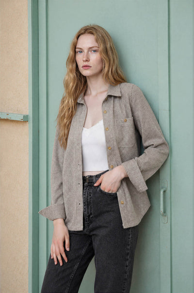 STRIPE COLLARED LONG SLEEVE BUTTON DOWN SHIRT