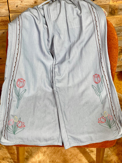 Shayna Washed Denim Embroidered Capris
